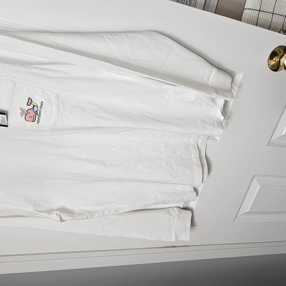 White Long Sleeve Shirt with Graphic Pocket